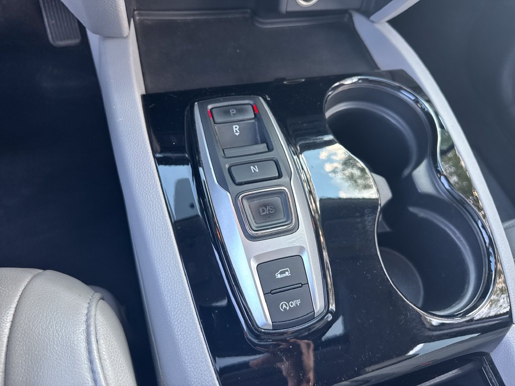 Used 2016 Honda Pilot Touring image 24