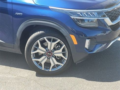 Used 2021 Kia Seltos SX image 9