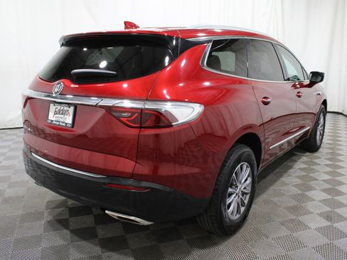 Used 2024 Buick Enclave Premium image 36