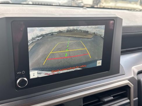 Used 2025 Toyota 4Runner SR5 image 35