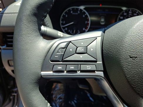 Used 2023 Nissan Sentra SV w/ All-Weather Package FWD image 20
