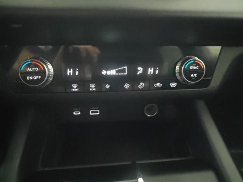 Used 2022 Mitsubishi Outlander ES AWD/4WD image 26