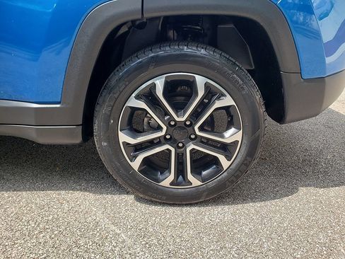 Used 2022 Jeep Compass Limited AWD/4WD image 15