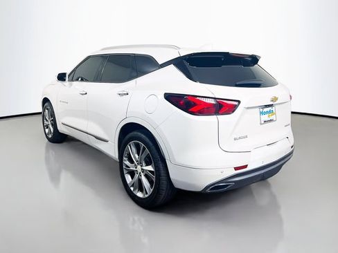 Used 2020 Chevrolet Blazer Premier w/ Driver Confidence II Package FWD image 6
