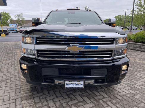 Used 2015 Chevrolet Silverado 3500 High Country w/ Duramax Plus Package AWD/4WD image 8