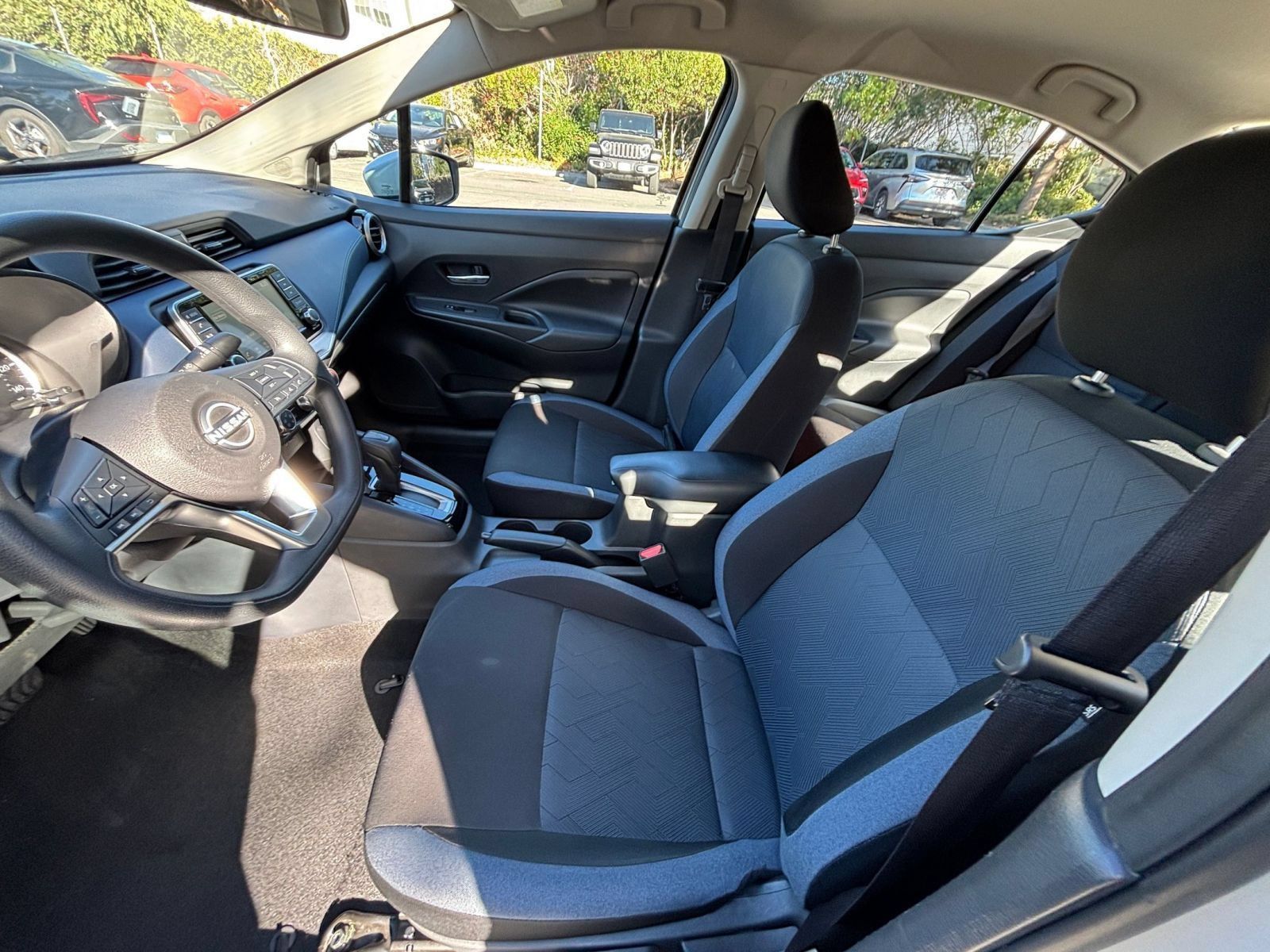 Used 2025 Nissan Versa SV FWD image 24