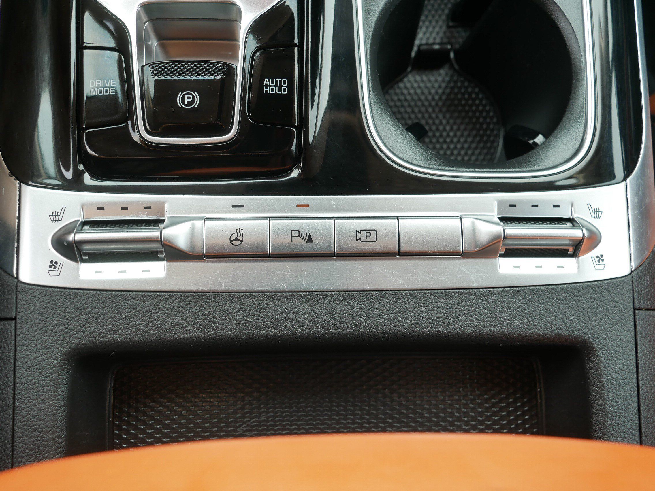 Certified 2024 Kia Carnival SX Prestige FWD image 31