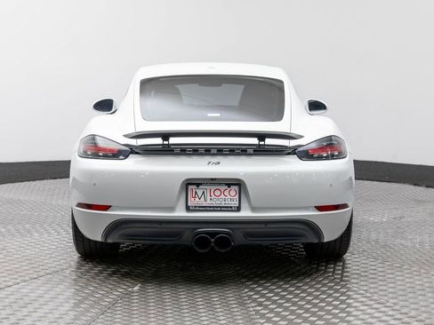 Used 2018 Porsche 718 Cayman image 6
