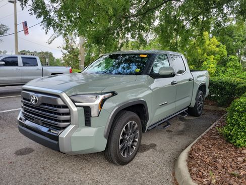 Used 2024 Toyota Tundra Limited w/ Power Package RWD image 31