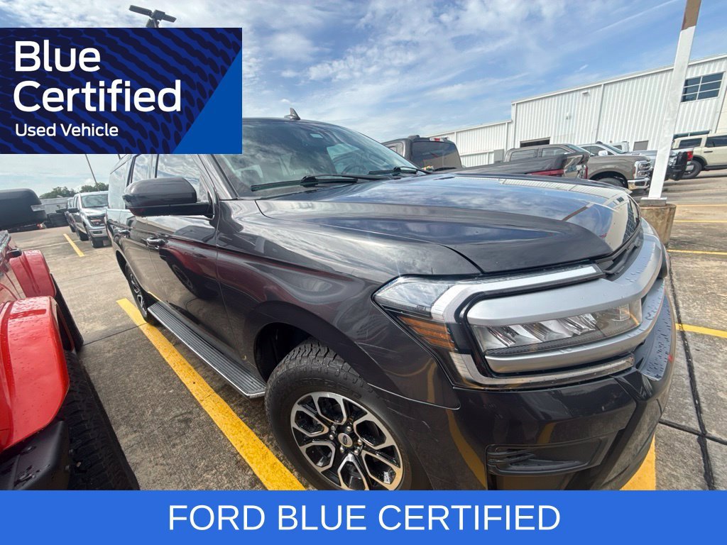 Used 2022 Ford Expedition Max XLT RWD image 3