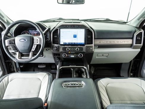 Used 2022 Ford F250 Limited AWD/4WD image 19