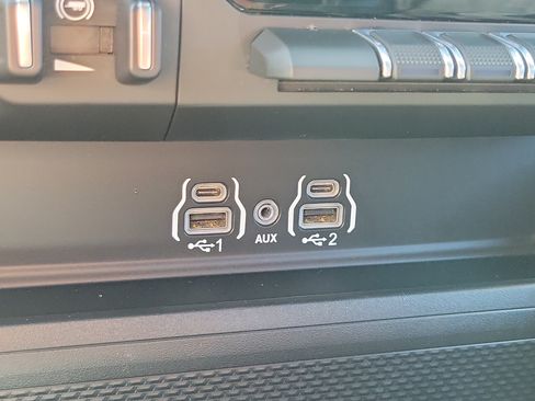 Used 2025 RAM 1500 Big Horn RWD image 23