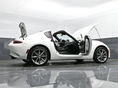 Used 2022 MAZDA MX-5 Miata RF Grand Touring image 32