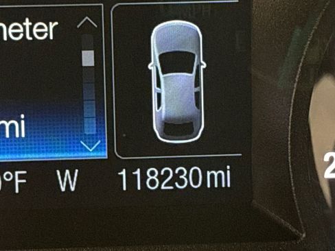 Used 2014 Ford Fusion SE image 18