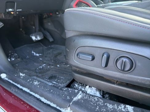 Used 2023 Chevrolet TrailBlazer RS w/ Sun and Liftgate Package image 22