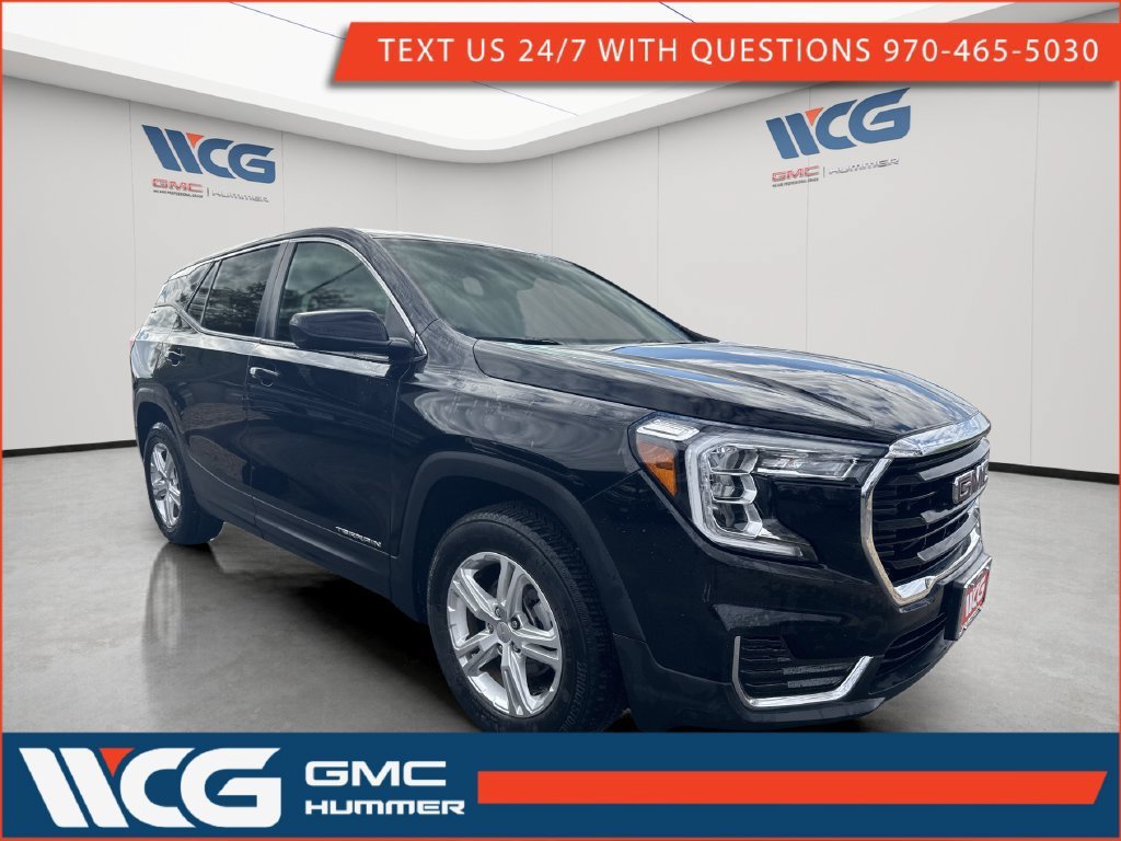 Used 2024 GMC Terrain SLE AWD/4WD image 1
