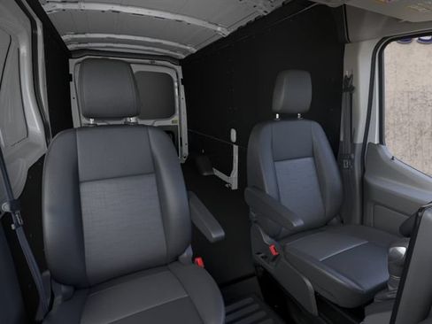 New 2026 Ford Transit 250 148 Medium Roof w/ Load Area Protection Package RWD image 10