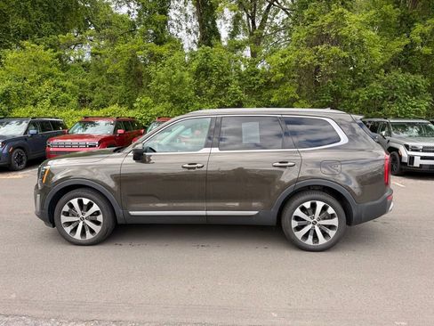 Used 2022 Kia Telluride S AWD/4WD image 7