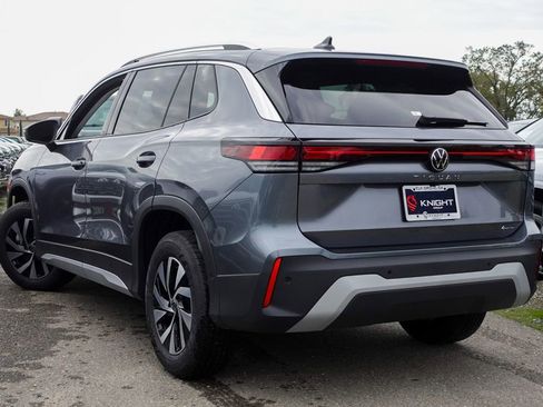 New 2026 Volkswagen Tiguan S image 9