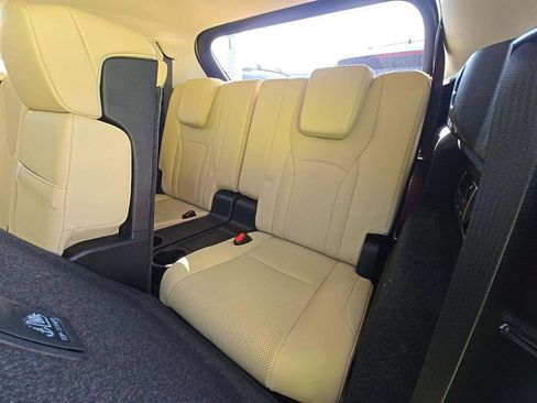 Used 2021 Lexus RX 350L FWD w/ Premium Package image 9