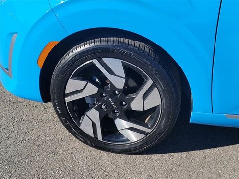 Used 2023 Kia Soul GT-Line image 5