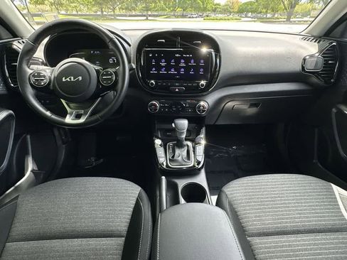 Used 2023 Kia Soul EX FWD image 24
