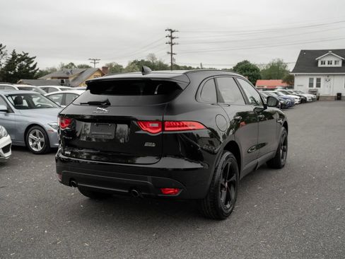 Used 2018 Jaguar F-PACE Premium AWD/4WD image 3