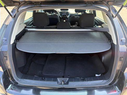 Used 2019 Subaru Impreza 2.0i Premium AWD/4WD image 11
