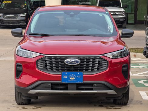 New 2026 Ford Escape Active image 7