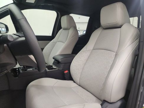 Certified 2025 Toyota Tacoma Limited image 59