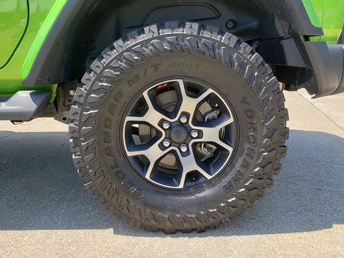Used 2018 Jeep Wrangler Rubicon AWD/4WD image 8