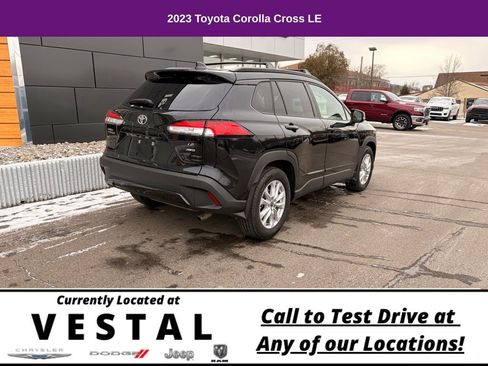 Used 2023 Toyota Corolla Cross LE image 7