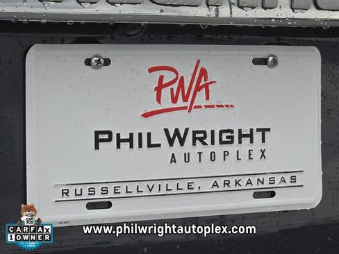 Used 2024 Toyota 4Runner Limited image 17