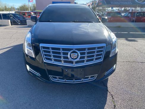 Used 2014 Cadillac XTS Luxury image 2