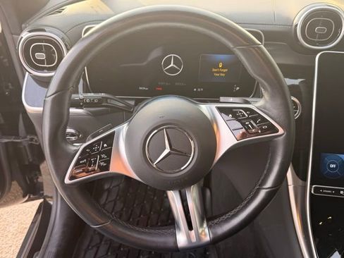 Used 2023 Mercedes-Benz GLC 300 4MATIC image 14