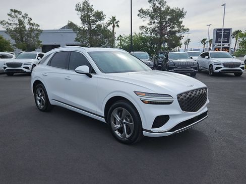 Certified 2026 Genesis GV70 2.5T Select AWD/4WD image 2