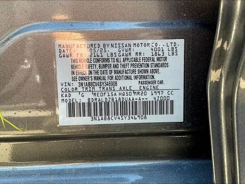 Used 2025 Nissan Sentra SV w/ All-Weather Package image 27