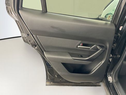 Used 2025 MAZDA CX-50 AWD 2.5 S w/ Premium Package image 28