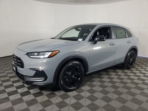 New 2026 Honda HR-V Sport image 8