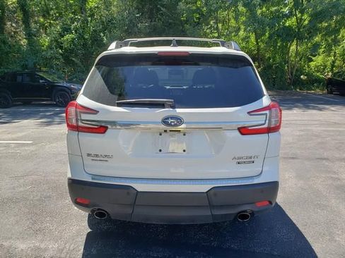 Used 2024 Subaru Ascent Touring AWD/4WD image 4