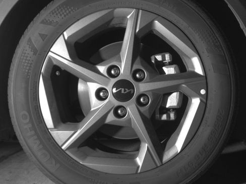 Used 2025 Kia K4 FWD image 16