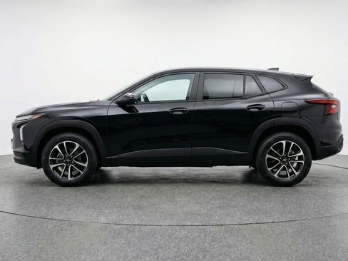 Used 2025 Chevrolet TrailBlazer LT FWD image 5