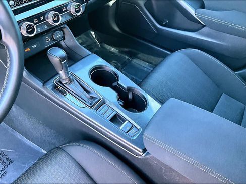 Used 2022 Honda Civic EX image 16