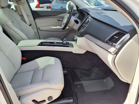 Certified 2023 Volvo XC90 B6 Core w/ Protection Package Premier image 11