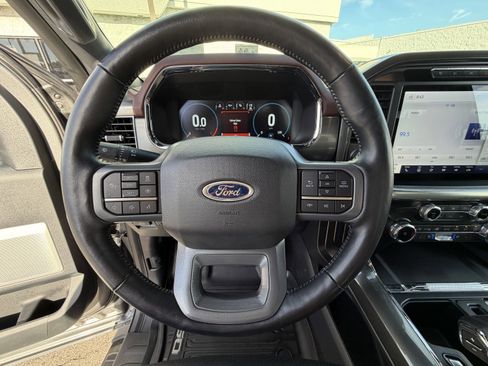 Certified 2022 Ford F150 Lariat w/ Equipment Group 502A High image 16