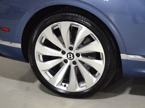 New 2026 Bentley Continental GTC AWD/4WD image 6