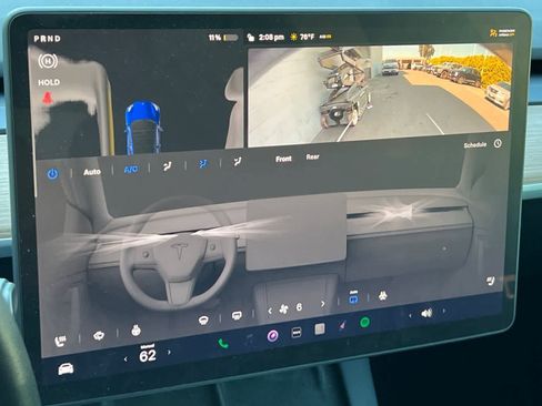 Used 2023 Tesla Model Y Long Range image 22