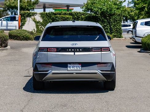 Certified 2024 Hyundai Ioniq 5 SEL RWD image 4