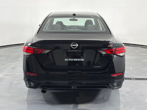 Used 2025 Nissan Sentra SR w/ Midnight Edition FWD image 6