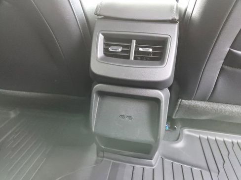 New 2026 Chevrolet Equinox EV LT w/ LPO, Blackout Package FWD image 14